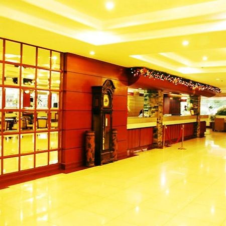 Grand Regal Hotel Bacolod Exterior foto
